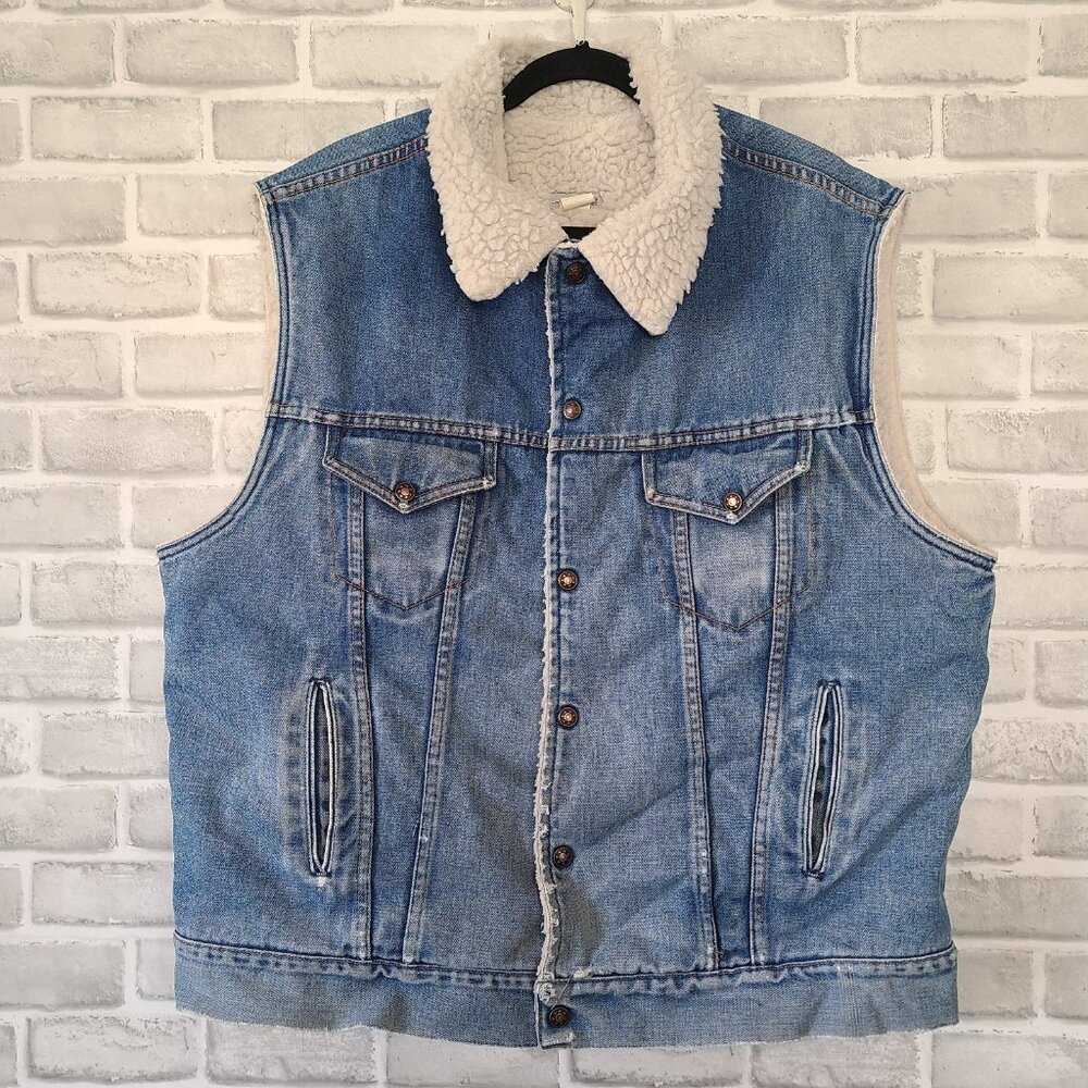 Vintage DeFossi Denim Vest Jean Sherpa Lined Men’s XL Distressed Workwear Grunge
